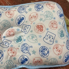 アンパンマン　枕の画像