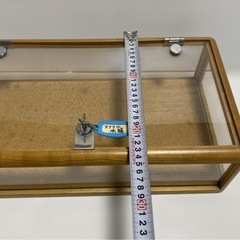 アクリル 木製 ディスプレイケース 鍵付き コレクションケース 卓上ショーケースの画像