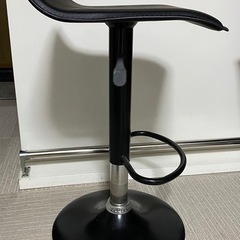 カウンターチェア　2脚の画像