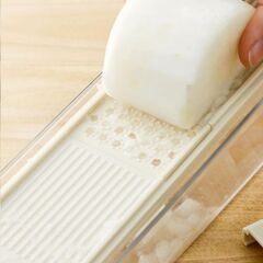 【四季の森フォレオ周辺】KITINTO 多機能スライサー 5種刃 おろし 千切り スライス 安全ホルダーの画像