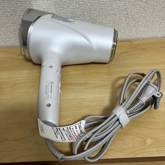 TESCOM TID3500 プロテクトイオン ヘアードライヤー ホワイトの画像