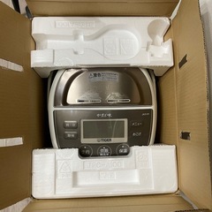 炊飯器 圧力IH タイガー アーバンホワイト 箱ありの画像