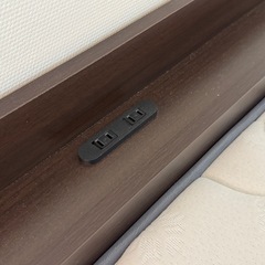 【0円・引き取り限定】ダブルベッド＋マットレスセット（140cm）
の画像