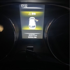 日産エクストレイルの画像