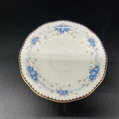 ★【美品】NARUMI  カップ&ソーサーの画像