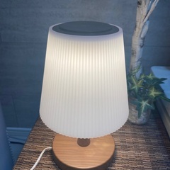美品　ナイトライト　照明　可愛い　寝室　ベッドサイド　3段階　タッチセンサー　の画像