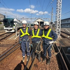夜間作業メインの架線電気工事です👷の画像