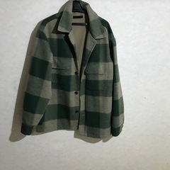 ユニクロのアウターの画像