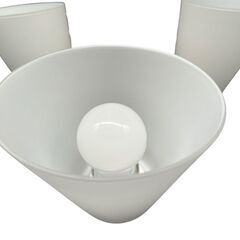 ◯①【美品】KOIZUMI  コイズミ照明 LEDシャンデリアライト　〜6畳向け　3灯　2024年製の画像