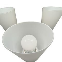 ◯②【美品】KOIZUMI  コイズミ照明 LEDシャンデリアライト　〜6畳向け　3灯　2024年製の画像