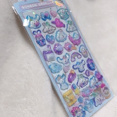 ボンボンドロップシール　うるちゅるシール　 シナモン　 サンリオ みずいろボンボン　3Dの画像