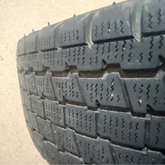 スタッドレスたいタイヤの画像