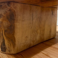 一枚板／栃／無垢材／座卓／ローテーブル／ダイニングテーブルの画像