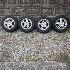 スタッドレスアルミホイール13インチの画像