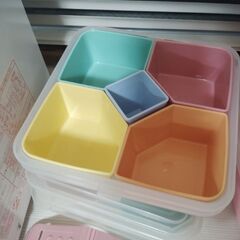 弁当箱等の画像