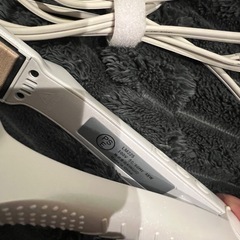 美品絹女ヘアアイロンの画像