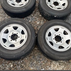 ハイエース　スチール ホイール 4本　195/80R15 107/105N LT ブリジストン　エコピアの画像