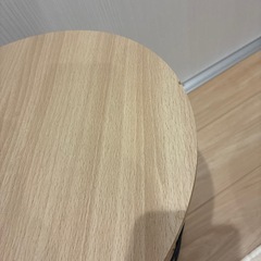 ワイヤーテーブルの画像