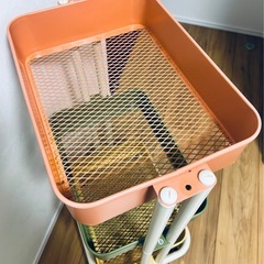 キャスター付き三段ラックの画像