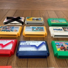 レトロ「初代ファミコン」カセットの画像