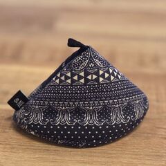 ぶーたん様　三角鍋つかみ　調味料容器の画像