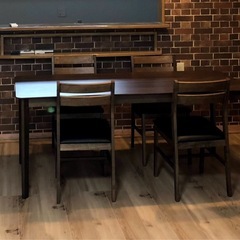 早い者勝ち！ダイニングテーブルの画像