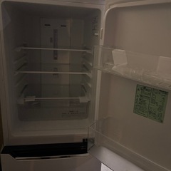 Hisense冷蔵庫の中の写真です！の画像