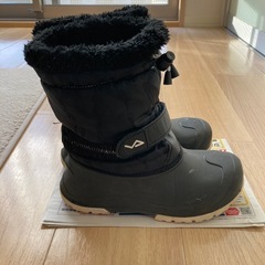 キッズ　ボアスノーブーツ　21/22cmの画像
