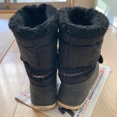 キッズ　ボアスノーブーツ　21/22cmの画像