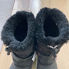 キッズ　ボアスノーブーツ　21/22cmの画像