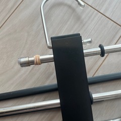 ズボンハンガー　4つ組　パンツハンガー　タオルハンガーの画像