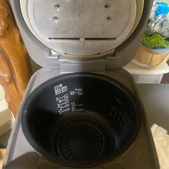 炊飯器の画像