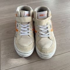 VANSハイカットスニーカー　23センチの画像