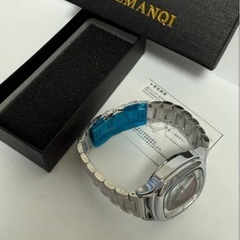 Y2Kレトロデジタル腕時計｜ヴィンテージ風｜メンズ｜箱付きの画像