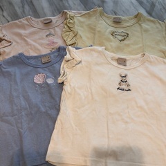 petit main  半袖Tシャツ＆ズボンsetの画像