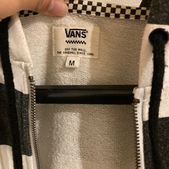 VANSパーカーの画像