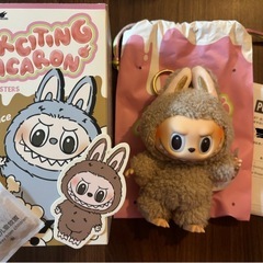 正規品　ラブブ  マカロン トフィー LABUBU の画像