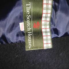 the Scotch House　の紺色のコートの画像