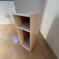 棚　2段　白・木目　無料の画像