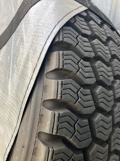 205/70R/16 スタッドレス　　　
2014年製