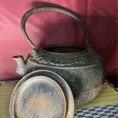 鉄瓶　唐草模様　水漏れ無し　滲み無し　茶道具　の画像
