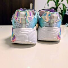 ★KIDS用★SKECCHERS(スケッチャーズ)グラデーションスニーカー【１７㎝】の画像