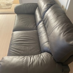 ［無料で差し上げます］ニトリ3人がけソファの画像