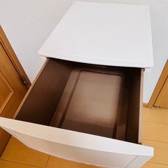 引き出し収納/プラスチック製チェストの画像