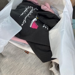 無料　女の子用の服　130〜140cm夏冬の画像