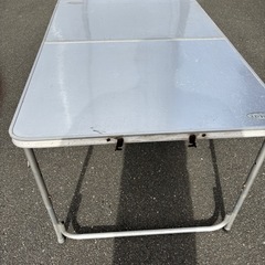 折りたたみテーブル(使用品)の画像