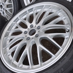 【20インチ】ロクサーニ マルチフォルケッタ 社外ホイール セダン ミニバンの画像