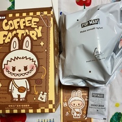 ラブブ　箱開封済み　PopBean コーヒーファクトリーの画像
