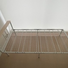 シングルベッドフレーム&マットレスの画像