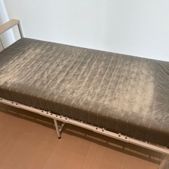 シングルベッドフレーム&マットレスの画像